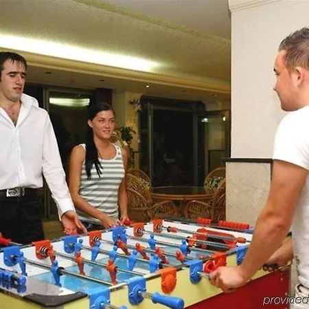 Ξενοδοχείο Grand Lukullus