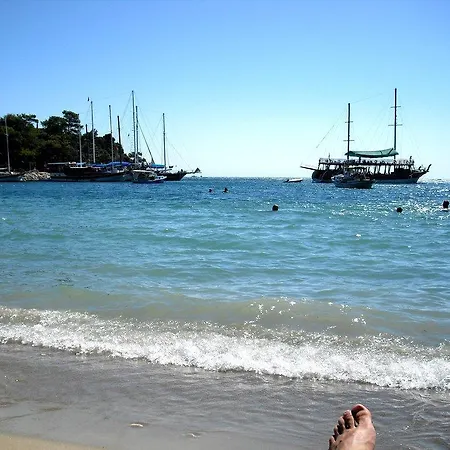 Ξενοδοχείο Grand Lukullus