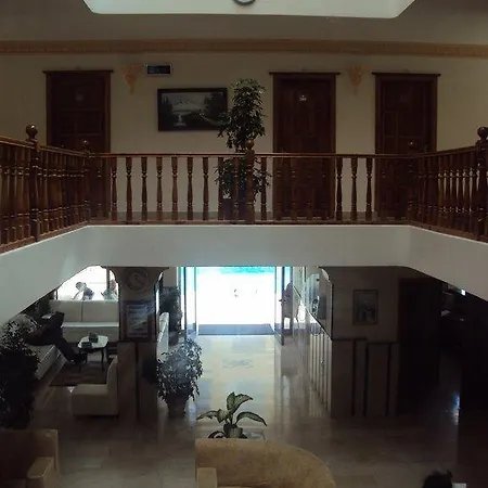 Hotel Grand Lukullus 4*