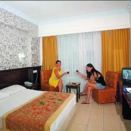 Otel Grand Lukullus Kemer