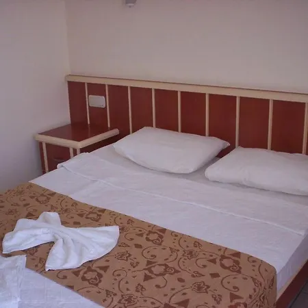 Otel Grand Lukullus 4*