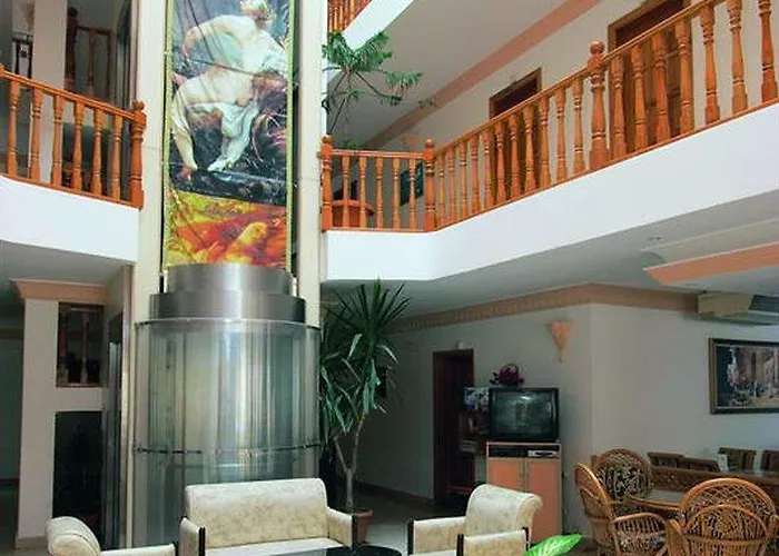 Hotel Grand Lukullus 4*